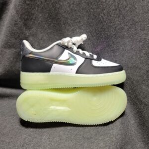 Nike Air Force 1 LV8 GS 'Year of the Dragon' 6Y / 7.5W